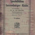 Luxemburgisches Kochbuch von 1935 mit verschmutztem Einband