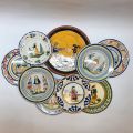 Ensemble de 8 assiettes et plat à gâteau en faïence bretonne