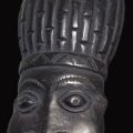 Superbe pipe Bamoun en terre cuite du Cameroun, hauteur 21 cm