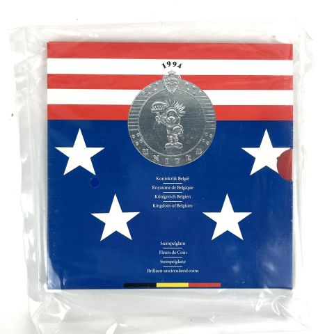 Coffret Fleur de Coin Belgique : monnaies et médaille des Diables Rouges 1994