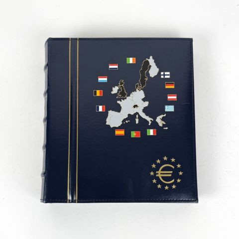 Classeur des premières pièces euro de 2002 : série complète des 12 pays