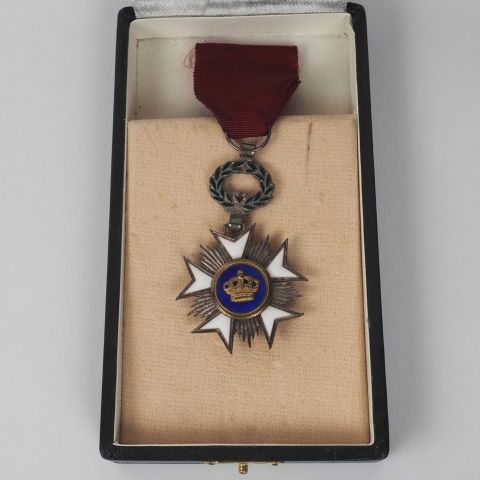 Médaille de Chevalier de l'Ordre de la Couronne Belge en écrin