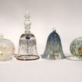 Ensemble d'objets en cristal coloré et verre soufflé, belles pièces décoratives