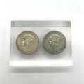 Zusammenstellung von 2 silbernen 10-Franc-Münzen der G-D Charlotte