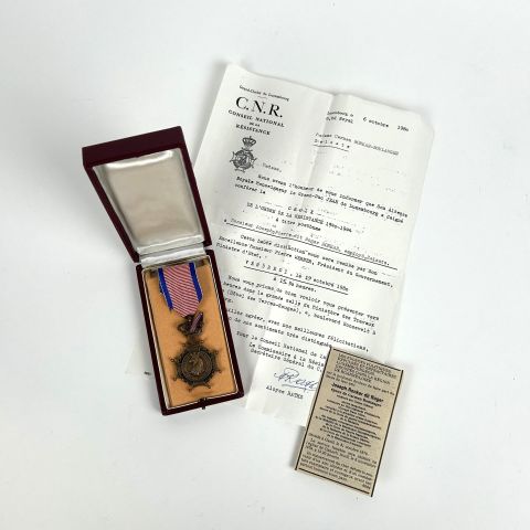 Médaille de l'Ordre luxembourgeois de la Résistance avec lettre et avis de décès