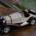 Voiture 1/18