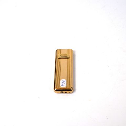 Briquet rechargeable en métal doré TANITA Japan, élégant et compact, dimensions 7,5 x 3 cm