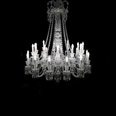Lustre Zenith Baccarat en cristal, 24 lumières, très bon état, années 2000