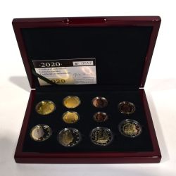 Collector's set of 8 EURO 2020 coins + 2 commemorative Euros