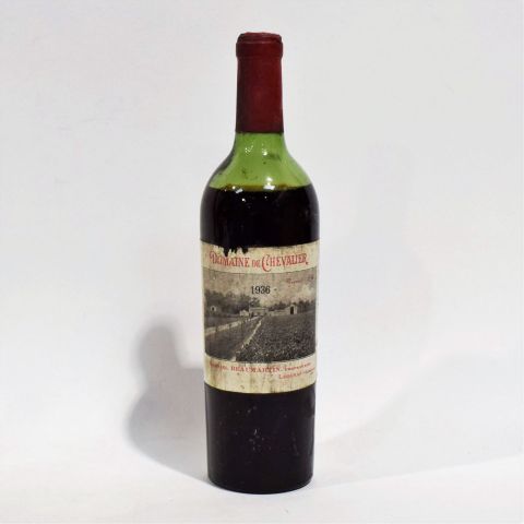Bouteille de 1936 du Domaine de CHEVALIER, Premier Cru, état général satisfaisant