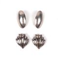 Ensemble de boucles d'oreilles en argent : ovales et clips, deux styles