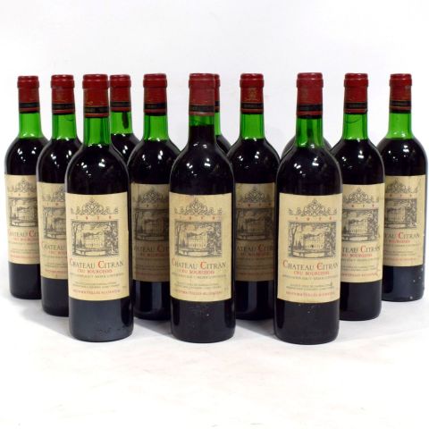 Ensemble de 12 bouteilles du Château Citrans, Haut-Médoc, millésime 1979