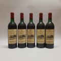 Cinq bouteilles de Château L'Englos 1981, millésime rare de Pomerol