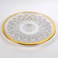 Assiette en cristal Val Saint Lambert, facettée, monture dorée, diamètre 31 cm