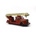 Feuerwehrfahrzeug aus Blech, Drehleiter, 36 cm, sehr guter Zustand