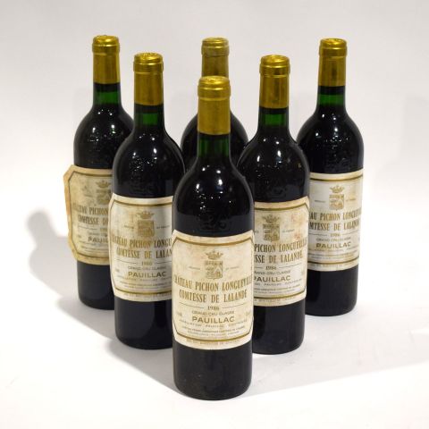 Lot de 6 Bouteilles Pichon Longueville Comtesse de Lalande 1986, étiquettes poussiéreuses
