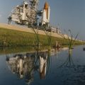 Nachtstart des Space Shuttle Endeavour während der Mission STS-77