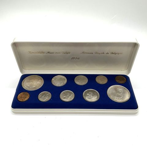 Coffret numismatique Belgique : séries de 5 valeurs faciales, 1976, très bel état