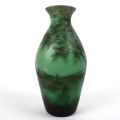 Vase en verre Loetz : décor acide paysage lac et montagnes, signé