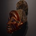 Superbe masque Yoruba polychromique en bois et pigments, Nigéria, Afrique