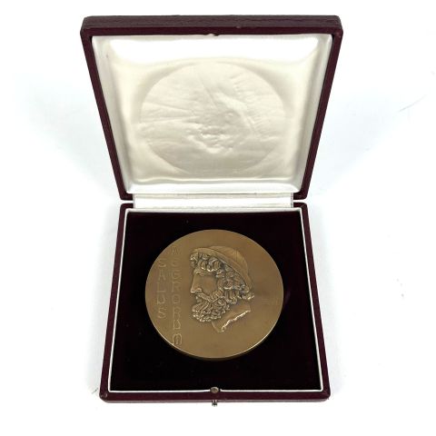 Médaille commémorative du Centre Hospitalier de Luxembourg, 1976, bronze patiné, boîte