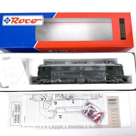 Locomotive électrique "Ae 6/6 11458" SBB FFS, état neuf avec accessoires