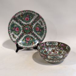 Meeting of 2 enamelled porcelains of Canton