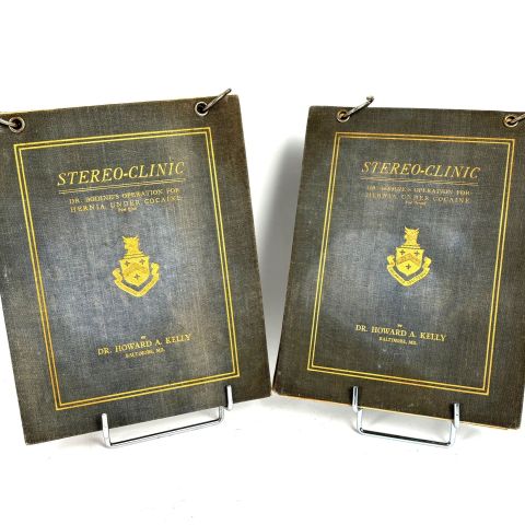 Album rare de photographies médicales sur l'opération de la hernie inguinale