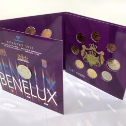 Benelux Euroset 2006 folder under Plexiglas, Banque Centrale Luxembourg edition